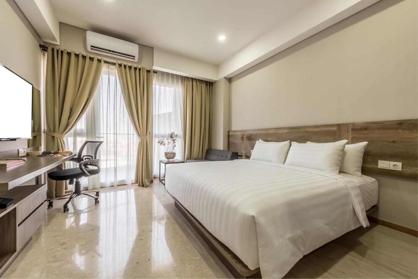 Grande Valore Hotel Cikarang Extérieur photo